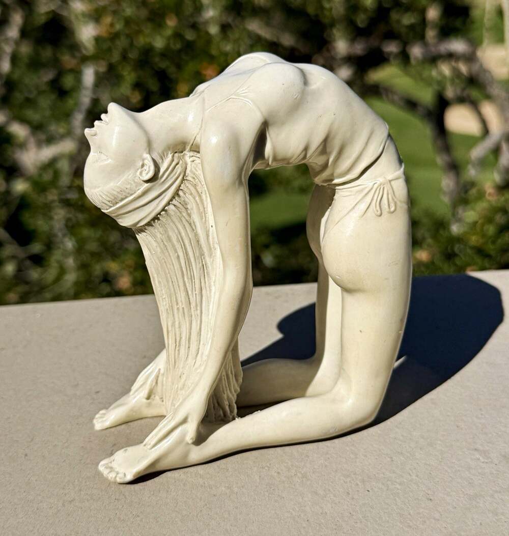 Art Deco Style Female Figurine 4.5 in Off White MCM Style Woman